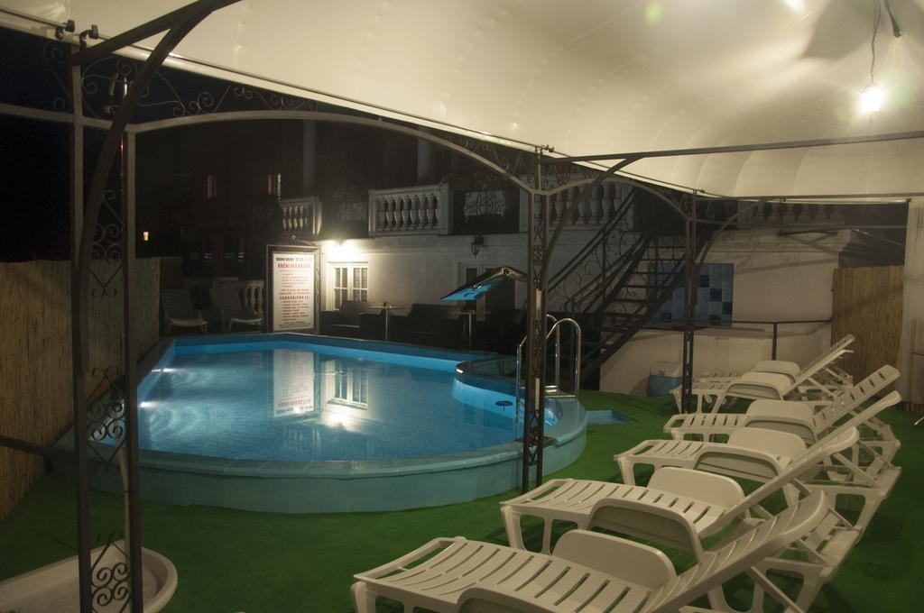 Hotel Kralj Врнячка-Баня Экстерьер фото